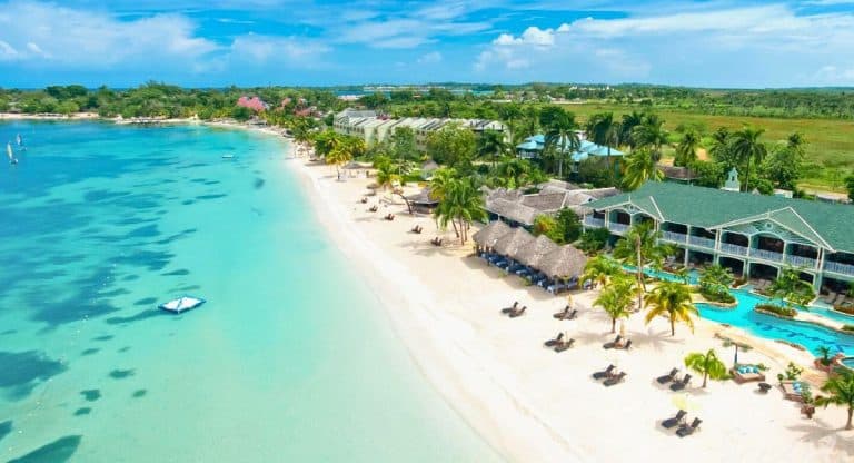 TOP 5 Resorts In Jamaica To Visit In Summer 2024